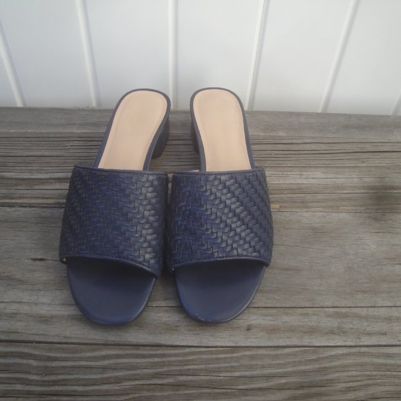 Ann Taylor Open Toe Slide-on sandals 7M - Picture 6 of 6